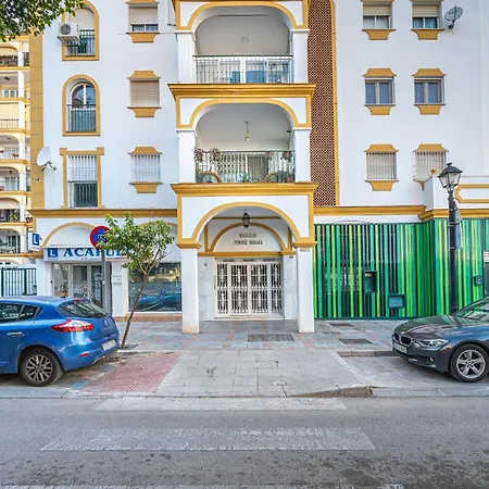 Piso 4h Boliches, Appartamento